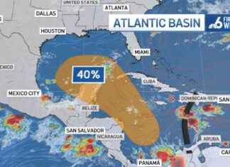 Tropical Wave Forecast: Unsettled Weather in South Florida After Helene news-01102024-041235