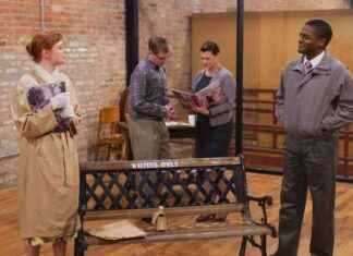 Exploring Chicago Reader’s Coverage of Bunnies and Banned Books news-11102024-062125