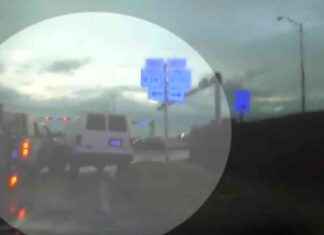 PIT Maneuver Captured on FHP Dashcam in NW Miami-Dade: 3 Arrested | WSVN 7News news-15102024-074505