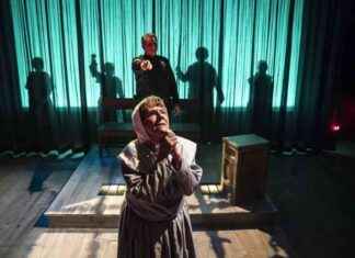 The Ultimate Guide to Chicago Reader: Bewitched, Bothered, and Bewildered news-17102024-121157