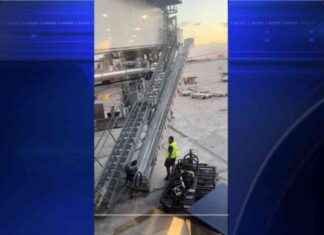 American Airlines Fined $50 Million for Mishandling Disabled Passengers and Wheelchairs news-23102024-181450