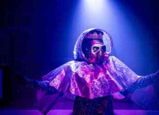 Coronation: Dystopic View of Patriarchy’s End Game – Chicago Reader news-24102024-060715