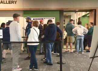 High Early Voting Turnout in St. Louis Area: 100K In-Person Ballots Cast news-27102024-011527