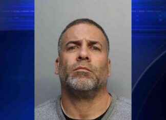 Man Arrested for Attempted Murder of Ex-Wife in SW Miami-Dade | WSVN 7News news-28102024-191203