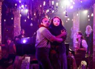 Exploring the Complicated Storyline of Tangled in Chicago Reader news-03112024-190343