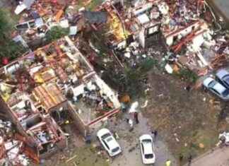 Severe Oklahoma Storms Injure 11, Leave Thousands Without Power | WSVN 7News news-04112024-032801