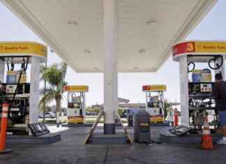 Gas Prices in San Diego County Hit Lowest Point of 2021 news-04112024-091703