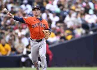 Houston Astros Player Secures First Gold Glove Before Entering Free Agency news-04112024-093851