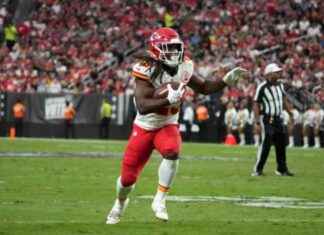 Kareem Hunt Injury Update: Status vs. Buccaneers Week 9 – Nov. 4, 2024 news-04112024-095214