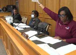 Navigating Budget Crisis Challenges: Bellefontaine Neighbors Mayor’s Struggle news-09112024-085904