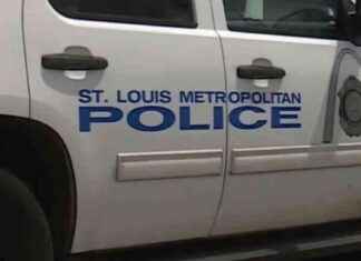 Drunk Driver Crashes into St. Louis Police Car, Officer Escapes Serious Injury news-09112024-230506