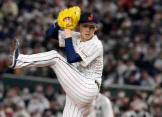 Roki Sasaki: Japanese Ace Available to MLB Teams This Offseason news-10112024-055939