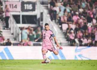 Atlanta United Upsets Messi and Inter Miami 3-2 in MLS Playoffs news-10112024-124624