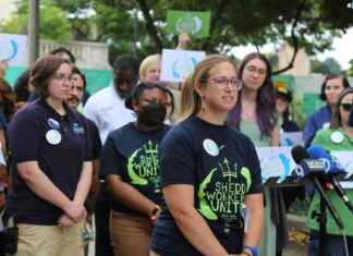 Shedd Aquarium Workers Vote to Unionize – Chicago Reader news-21112024-114921