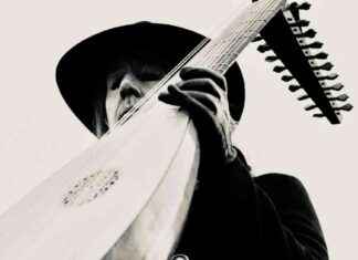 Lutenist Jozef van Wissem Scores F.W. Murnau’s Nosferatu – Chicago Reader news-26112024-090855