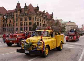 40th Annual St. Louis Thanksgiving Day Parade: Celebrating Tradition and Community news-28112024-180243