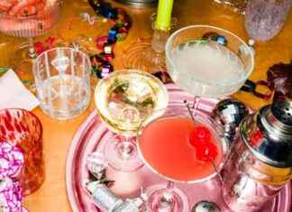 Affordable Top-Shelf Booze: Holiday Season Deals and Discounts affordable-top-shelf-booze-holiday-season-deals-and-discounts