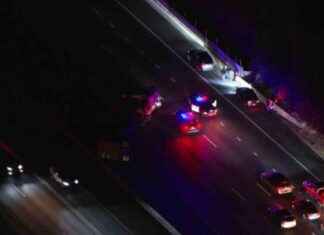 Driver injured in big rig overturn on 60 Freeway in Pomona: Latest Updates driver-injured-in-big-rig-overturn-on-60-freeway-in-pomona-latest-updates