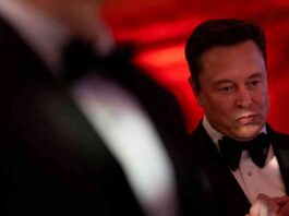 elon-musk-faces-backlash-for-allegedly-censoring-conservative-voices-on-mmigration