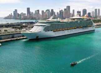 FBI Investigates Death on Royal Caribbean Cruise Linked to Unruly Passenger fb-nvestigates-death-on-royal-caribbean-cruise-linked-to-unruly-passenger