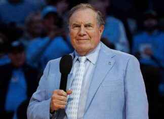 Former Players Speak Out on Bill Belichick’s Decision to Take North Carolina Job former-players-speak-out-on-bill-belichicks-decision-to-take-north-carolina-job