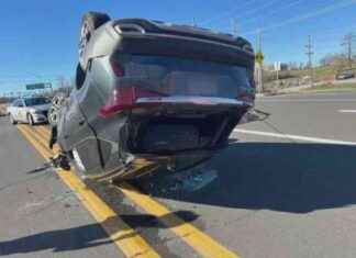 Good Samaritan Rescues Teen From Overturned SUV in Lincoln County good-samaritan-rescues-teen-from-overturned-suv-in-lincoln-county