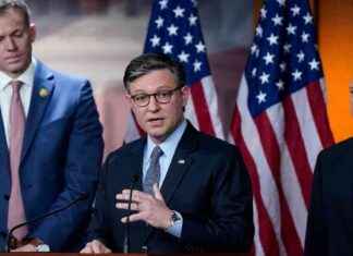 GOP Frustration Grows Over Speaker’s Spending Plan Ahead of Shutdown Deadline gop-frustration-grows-over-speakers-spending-plan-ahead-of-shutdown-deadline