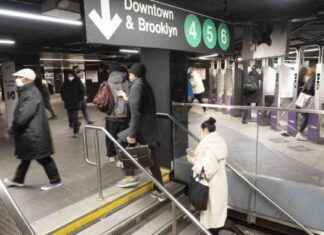 Grand Central Slashing: 2 Victims in Unprovoked Attack – Police Reports grand-central-slashing-2-victims-in-unprovoked-attack-police-reports