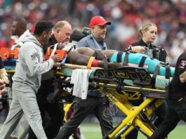 grant-dubose-leaves-game-on-stretcher-after-scary-hit-vs-texans-dolphins-update