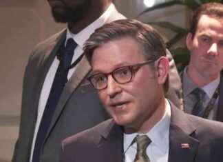 House Republicans Consider New Spending Bill to Prevent Government Shutdown house-republicans-consider-new-spending-bill-to-prevent-government-shutdown