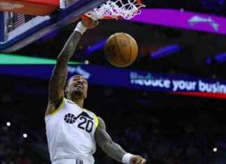 John Collins Highlights: Euro-Step Tomahawk Dunk in Transition john-collins-highlights-euro-step-tomahawk-dunk-in-transition