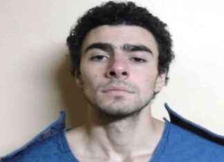 Luigi Mangione Charged with Murder of UnitedHealthcare CEO Brian Thompson: Court Record Details luigi-mangione-charged-with-murder-of-unitedhealthcare-ceo-brian-thompson-court-record-details