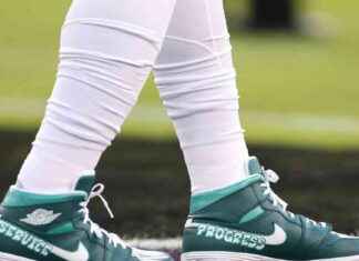 Philadelphia Eagles Support Charitable Causes Through My Cause My Cleats Program news-02122024-040525