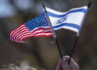 Democrats Risk Losing Elections by Supporting Israel: Michael Moore news-02122024-061212