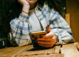 Oxford Word of the Year: A Modern Condition Familiar to Most – WSVN 7News | Miami news-02122024-171657