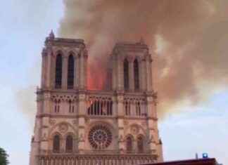 Trump to Attend Notre Dame Cathedral Reopening Celebration in Paris This Weekend news-03122024-093713