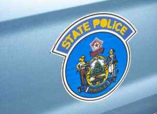 Police Reopen I-95 Bridge Between Maine and New Hampshire police-reopen-95-bridge-between-maine-and-new-hampshire