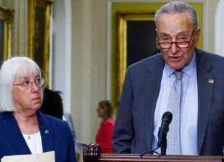 Senate Democrats Ready to Stay Through Christmas to Oppose GOP Spending Bill senate-democrats-ready-to-stay-through-christmas-to-oppose-gop-spending-bill