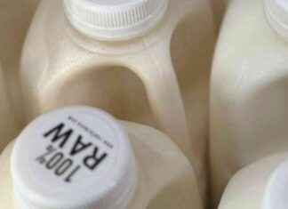 USDA Mandates Raw Milk Testing for Bird Flu in Dairy Herds usda-mandates-raw-milk-testing-for-bird-flu-in-dairy-herds