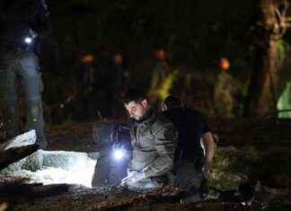 Yemen Projectile Hits Near Tel Aviv, Injuring Dozen: Officials yemen-projectile-hits-near-tel-aviv-njuring-dozen-officials