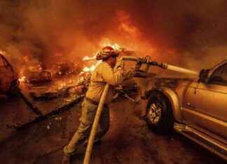 Deadly Wildfires Ravage Los Angeles Area: At Least 5 Dead deadly-wildfires-ravage-los-angeles-area-at-least-5-dead