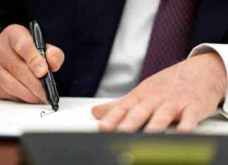 Executive Orders: Trump Defines Two Biological Sexes, Halts Diversity Programs executive-orders-trump-defines-two-biological-sexes-halts-diversity-programs