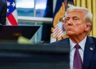 Federal Judge Temporarily Blocks Trump’s Birthright Citizenship Order federal-judge-temporarily-blocks-trumps-birthright-citizenship-order