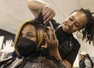 Free Hair Services Provided by Black Hairstylists for Fire Victims free-hair-services-provided-by-black-hairstylists-for-fire-victims