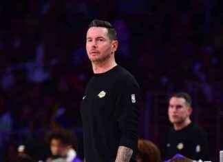 JJ Redick Opens Up About Emotional Loss of Home in Wildfires: Lakers Head Coach Shares Heartbreaking Story jj-redick-opens-up-about-emotional-loss-of-home-in-wildfires-lakers-head-coach-shares-heartbreaking-story