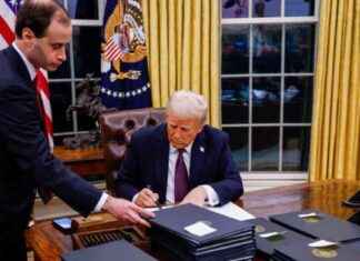 Lawsuit Filed by Democratic Attorneys General to Stop Trump’s Birthright Citizenship Rollback lawsuit-filed-by-democratic-attorneys-general-to-stop-trumps-birthright-citizenship-rollback