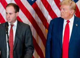 Meet Will Scharf: The Man Handing Trump Executive Orders meet-will-scharf-the-man-handing-trump-executive-orders