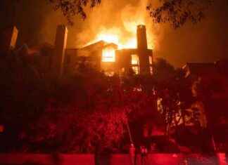 Mental Health Impact of California Wildfires on Residents and Firefighters: Understanding the Effects mental-health-mpact-of-california-wildfires-on-residents-and-firefighters-understanding-the-effects