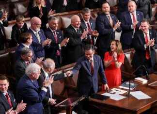 Mike Johnson Defeats GOP Hard-liners in House Speaker Vote: Live Updates mike-johnson-defeats-gop-hard-liners-in-house-speaker-vote-live-updates