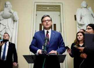 Mike Johnson Fights for Reelection in House Speaker Vote mike-johnson-fights-for-reelection-in-house-speaker-vote